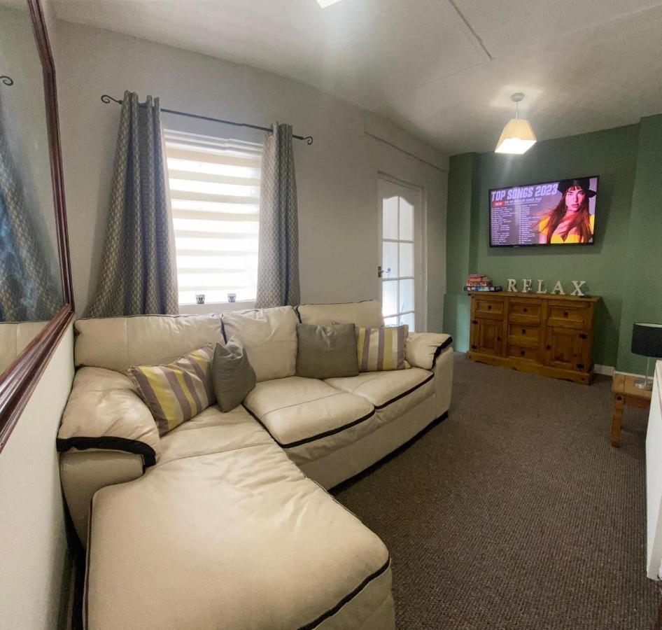 Mairead - Cosy Property In Gaeltacht Quarter Belfast Esterno foto