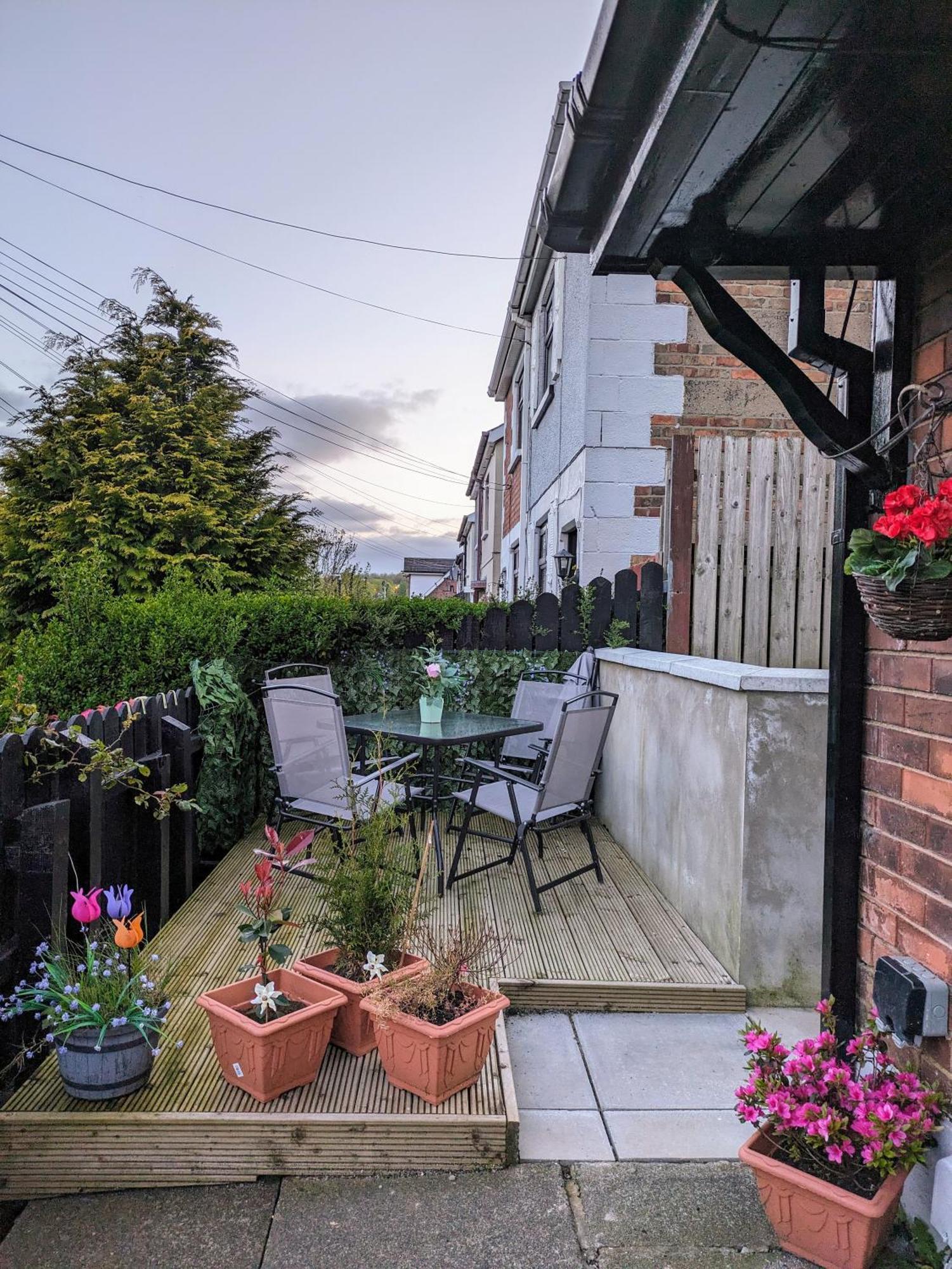 Mairead - Cosy Property In Gaeltacht Quarter Belfast Esterno foto