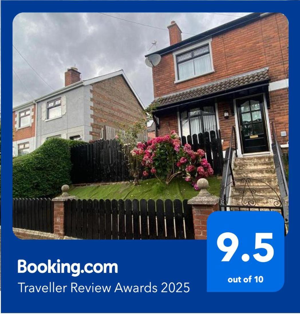 Mairead - Cosy Property In Gaeltacht Quarter Belfast Esterno foto